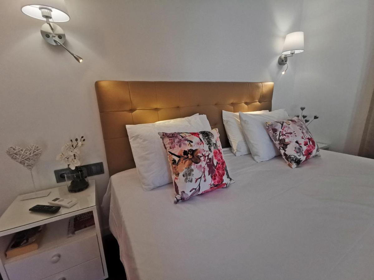 Charming Studios In Calheta Beach - Villa Esmeralda Dış mekan fotoğraf